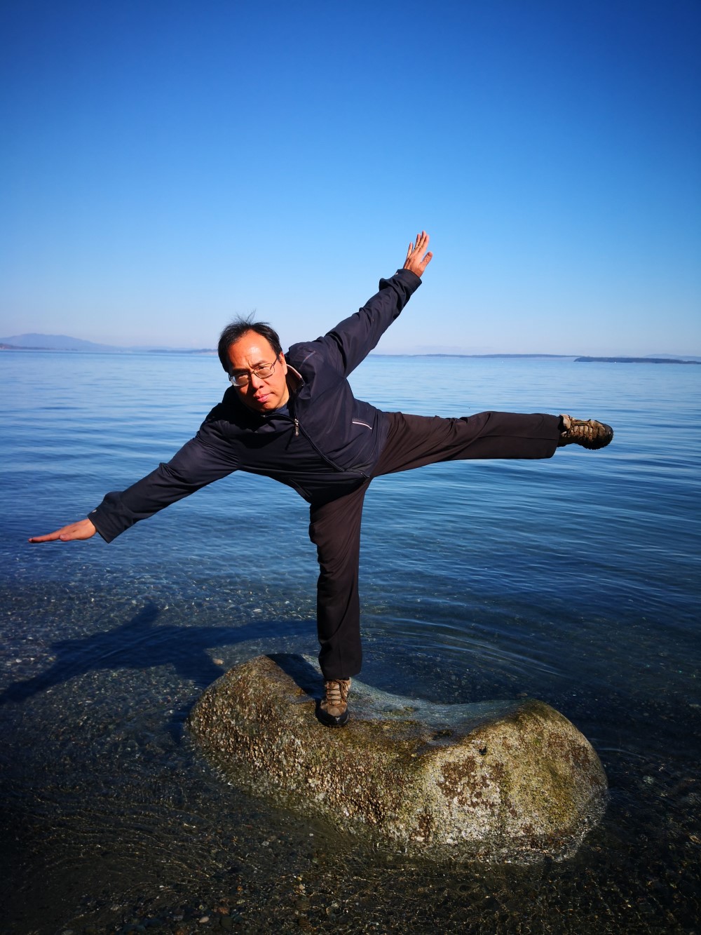 2019年3月30日上午，Balmacarra海边公园。天生我才必有用。和平岛。