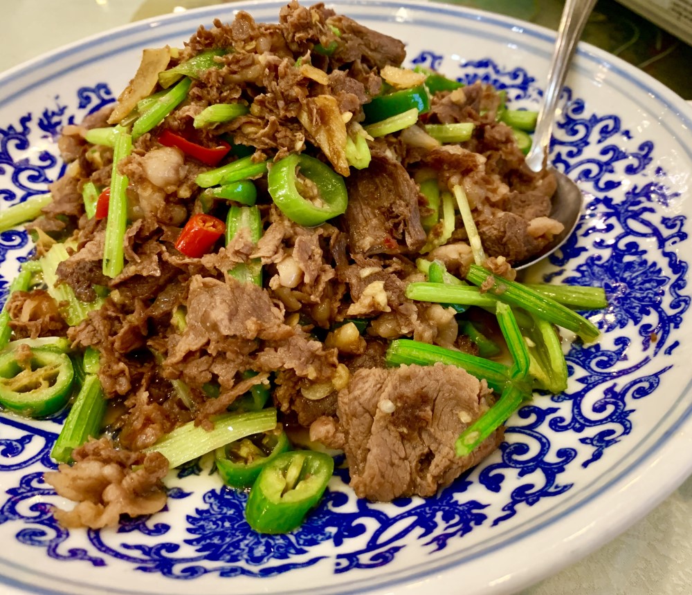 2019年3月16日，田师傅湘菜馆。尖椒牛肉小炒。
