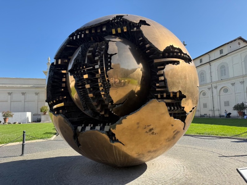 <span title=梵>fàn</span> <span title=蒂>dì</span> <span title=冈>gāng</span> <span title=博>bó</span> <span title=物>wù</span> <span title=馆>guǎn</span>